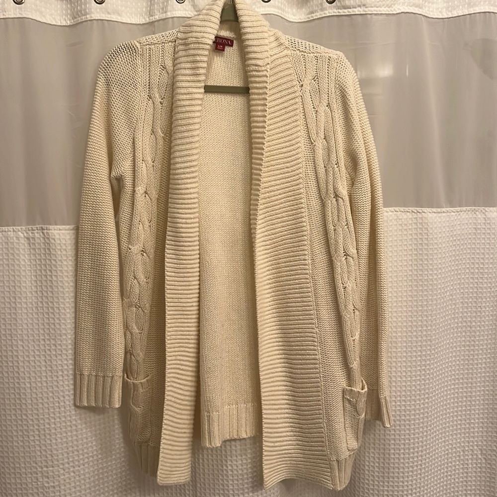 Cream cableknit cardigan